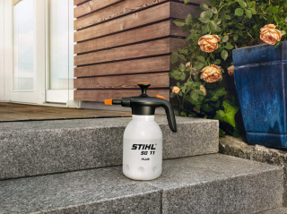 SG 11 PLUS, Opryskiwacz 1,5l