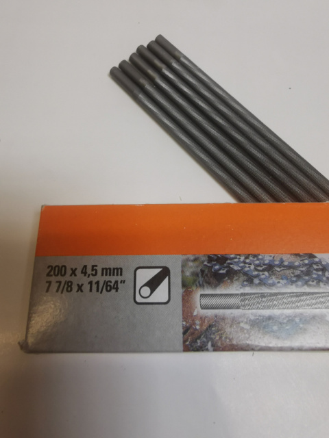 Pilnik okrągły śr. 4,5 x 200 mm